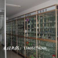 南京中医馆玻璃展柜