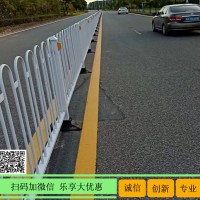 云浮交通设施护栏 S板市政护栏 肇庆公路铸铁栏杆定制